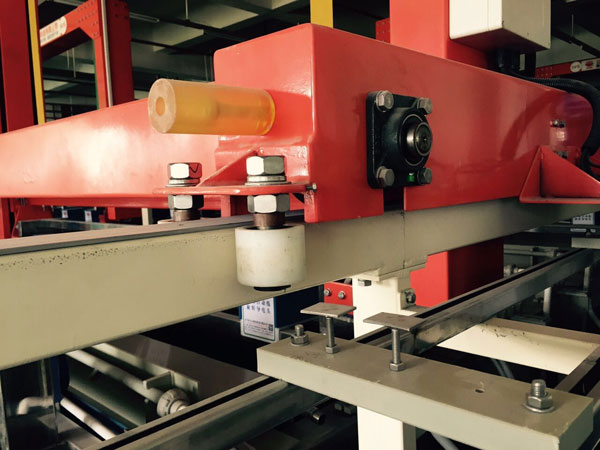 全自动龙门式电镀生产线